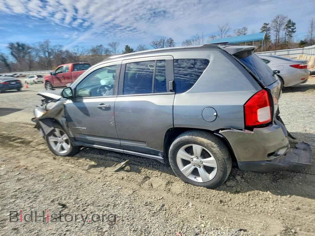 2012 JEEP COMPASS - VIN: 1C4NJDEB5CD600126 - Photo 2
