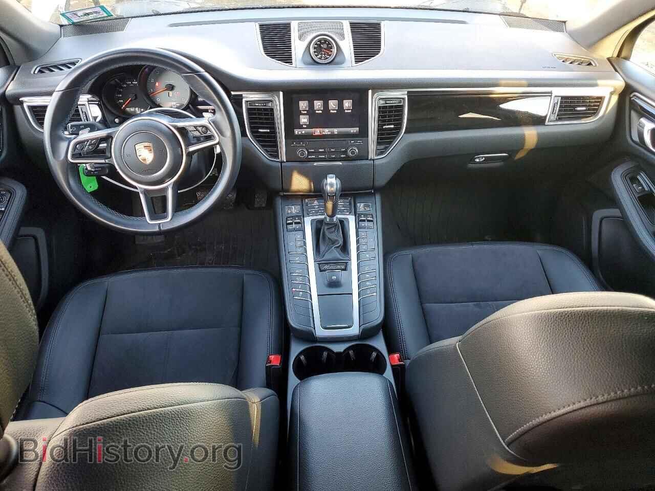 2017 PORSCHE MACAN - VIN: WP1AB2A56HLB19734 - Photo 8