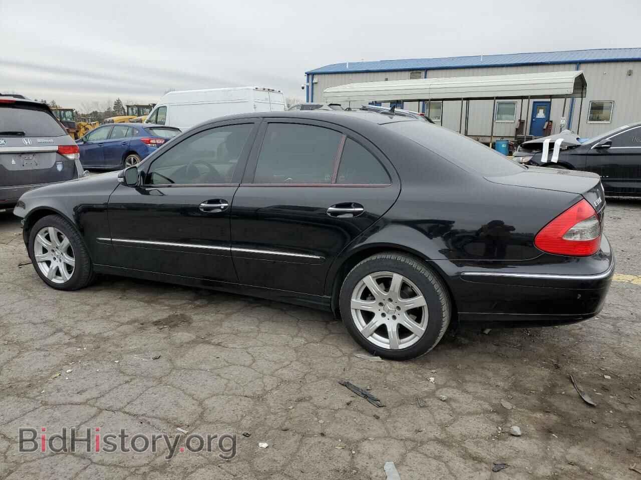 2007 MERCEDES-BENZ E-CLASS - VIN: WDBUF87X77B137077 - Фото 2