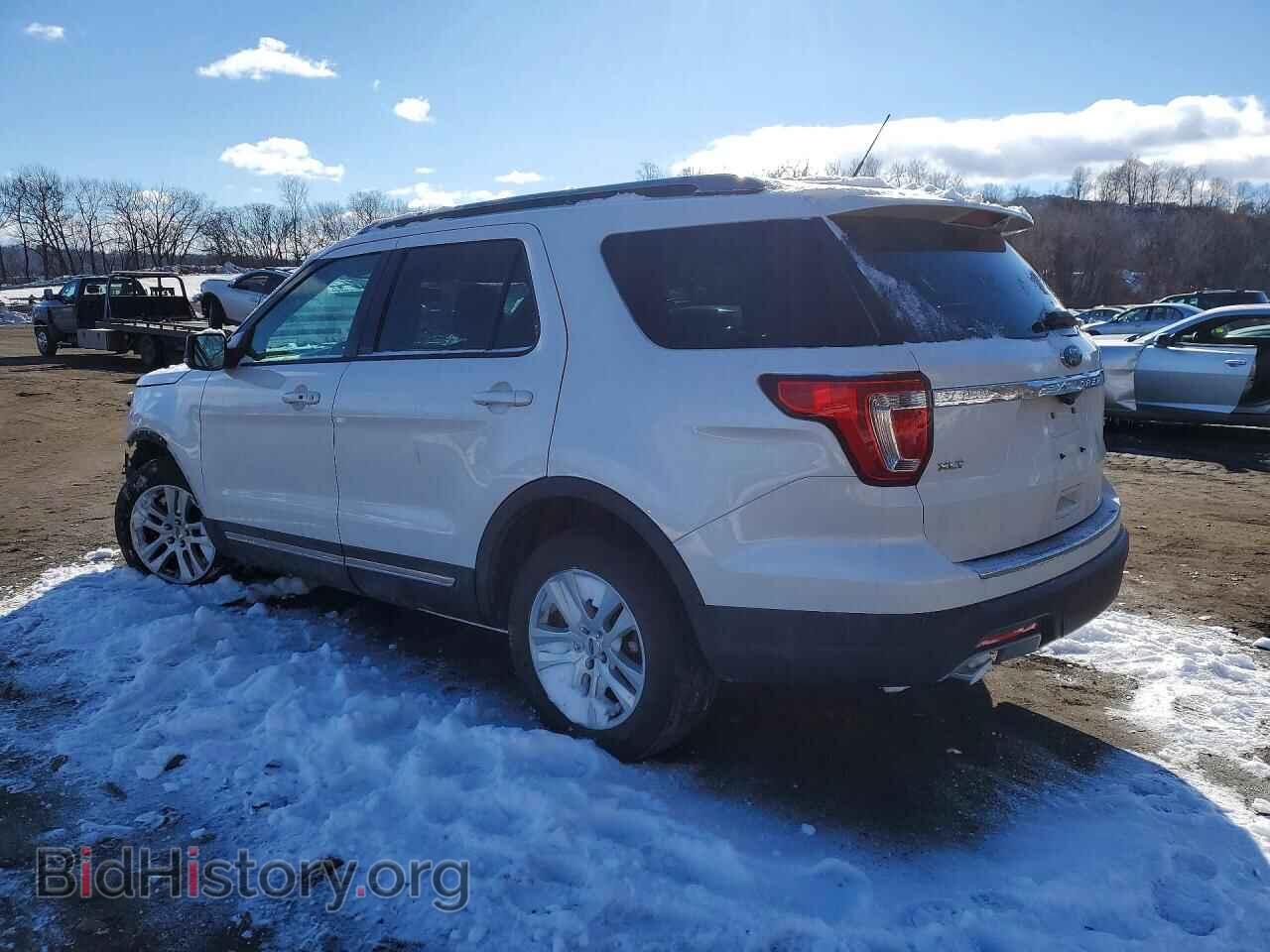 2018 FORD EXPLORER - VIN: 1FM5K8D8XJGB73673 - Photo 2