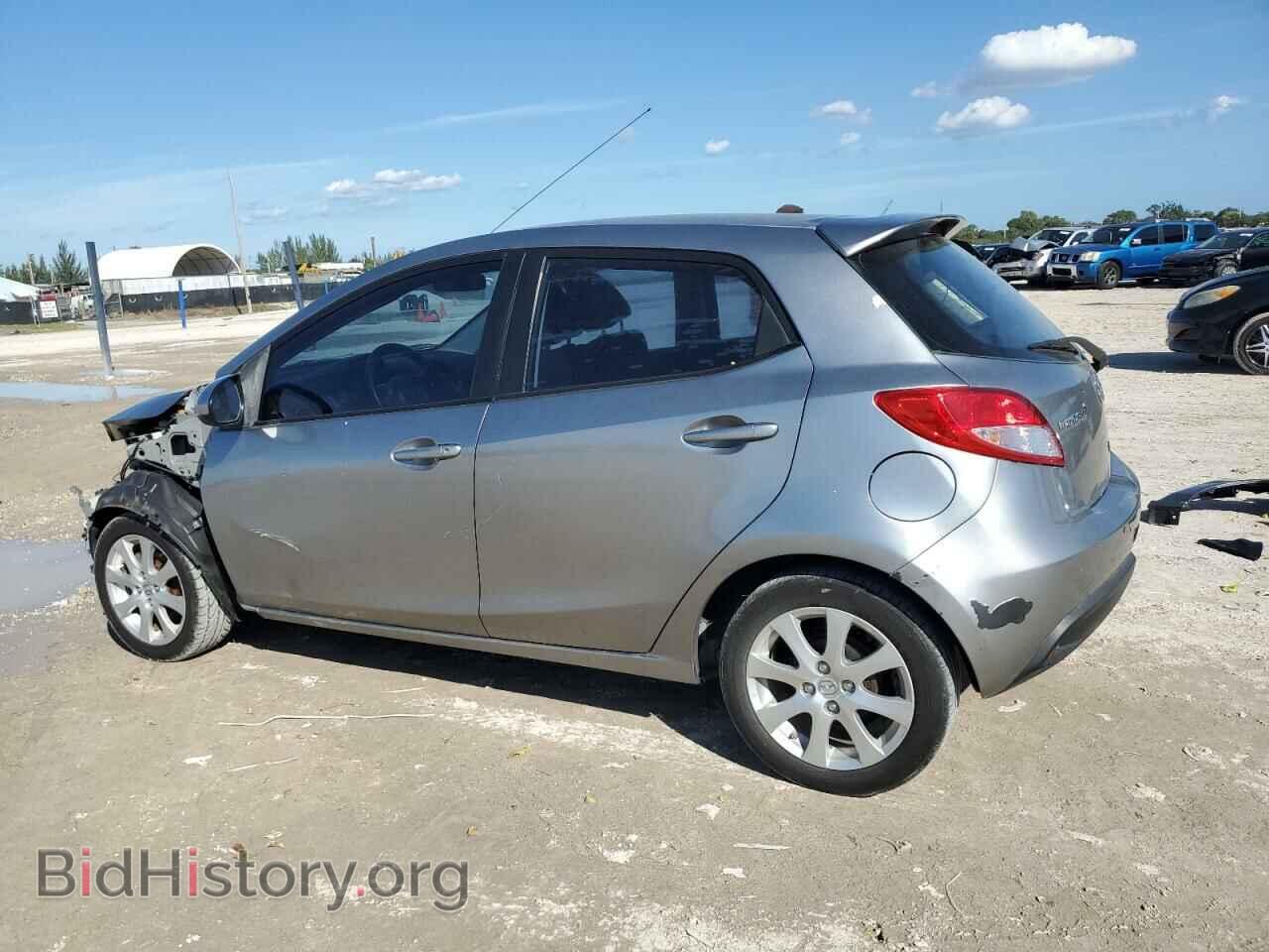 2011 MAZDA 2 - VIN: JM1DE1HY7B0107617 - Photo 2