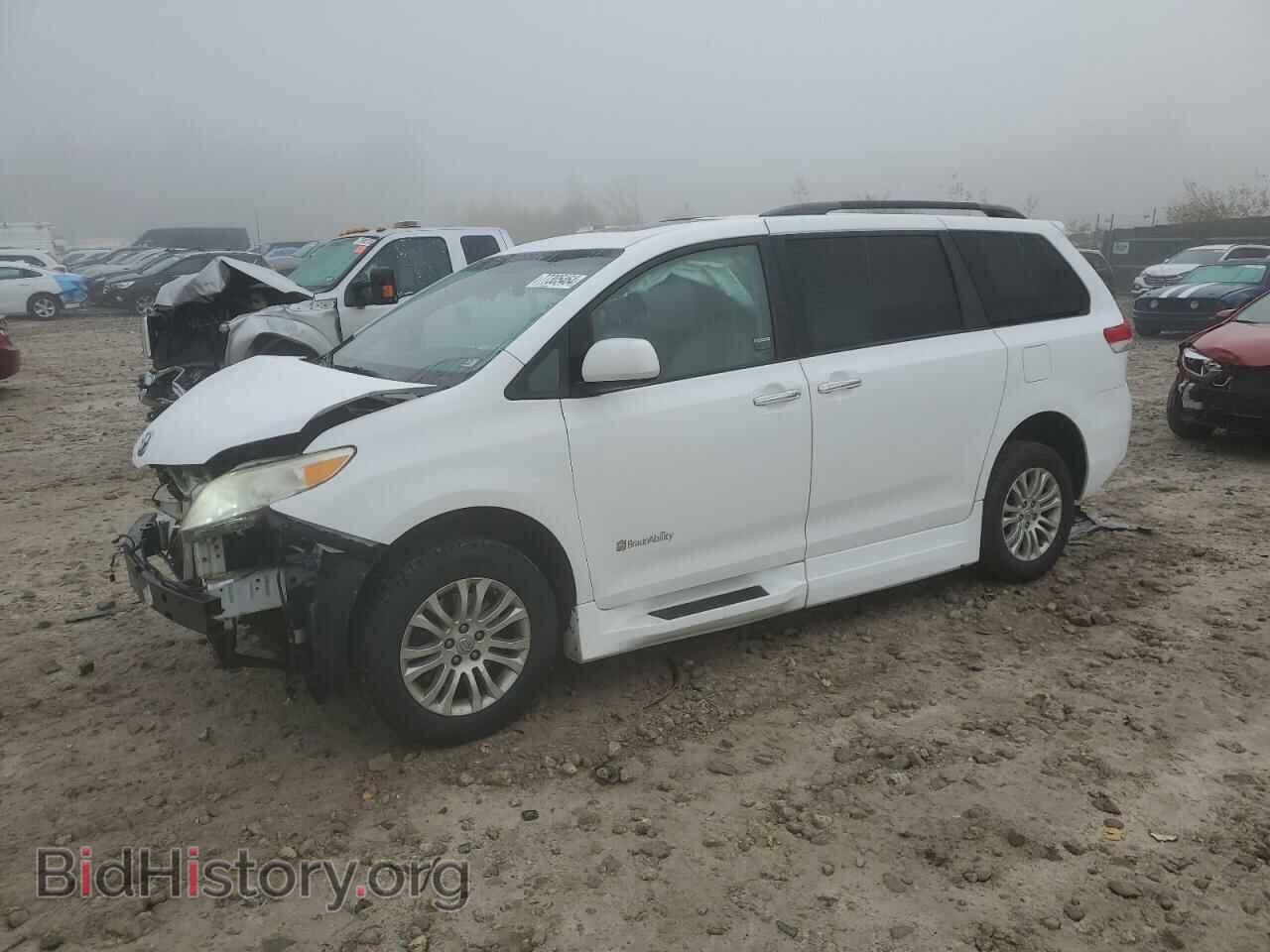 Photo 5TDYK3DC7CS250856 - TOYOTA All Models 2012