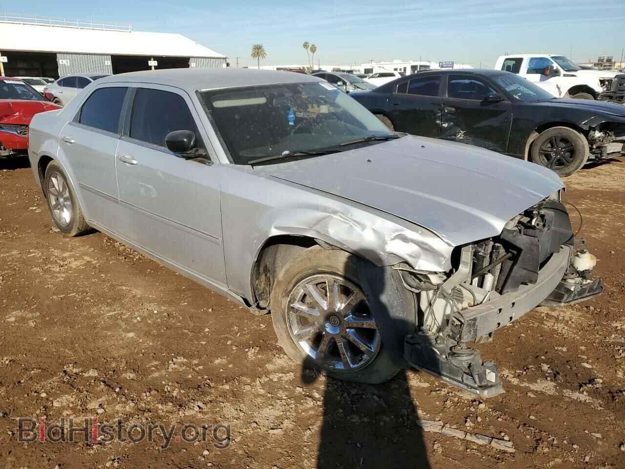 2007 CHRYSLER 300 - VIN: 2C3KA53GX7H683086 - Фото 4