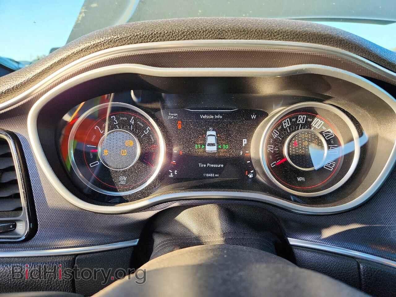 2015 DODGE CHALLENGER - VIN: 2C3CDZBT1FH761402 - Фото 9
