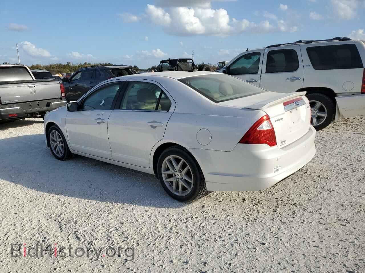 2011 FORD FUSION - VIN: 3FAHP0JA4BR164608 - Фото 2