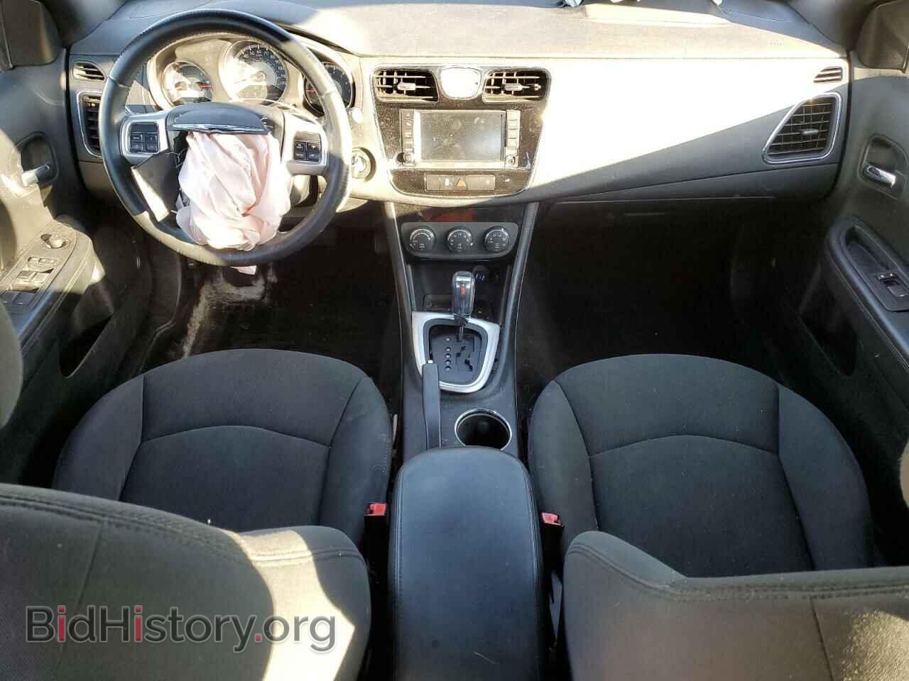 2011 CHRYSLER 200 - VIN: 1C3BC1FB8BN579716 - Фото 8