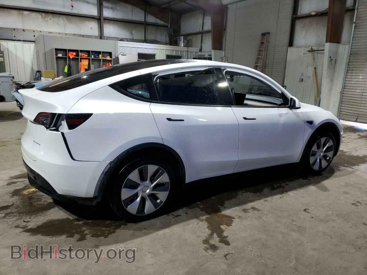 2022 TESLA MODEL Y - VIN: 7SAYGDEEXNF388182 - Фото 3