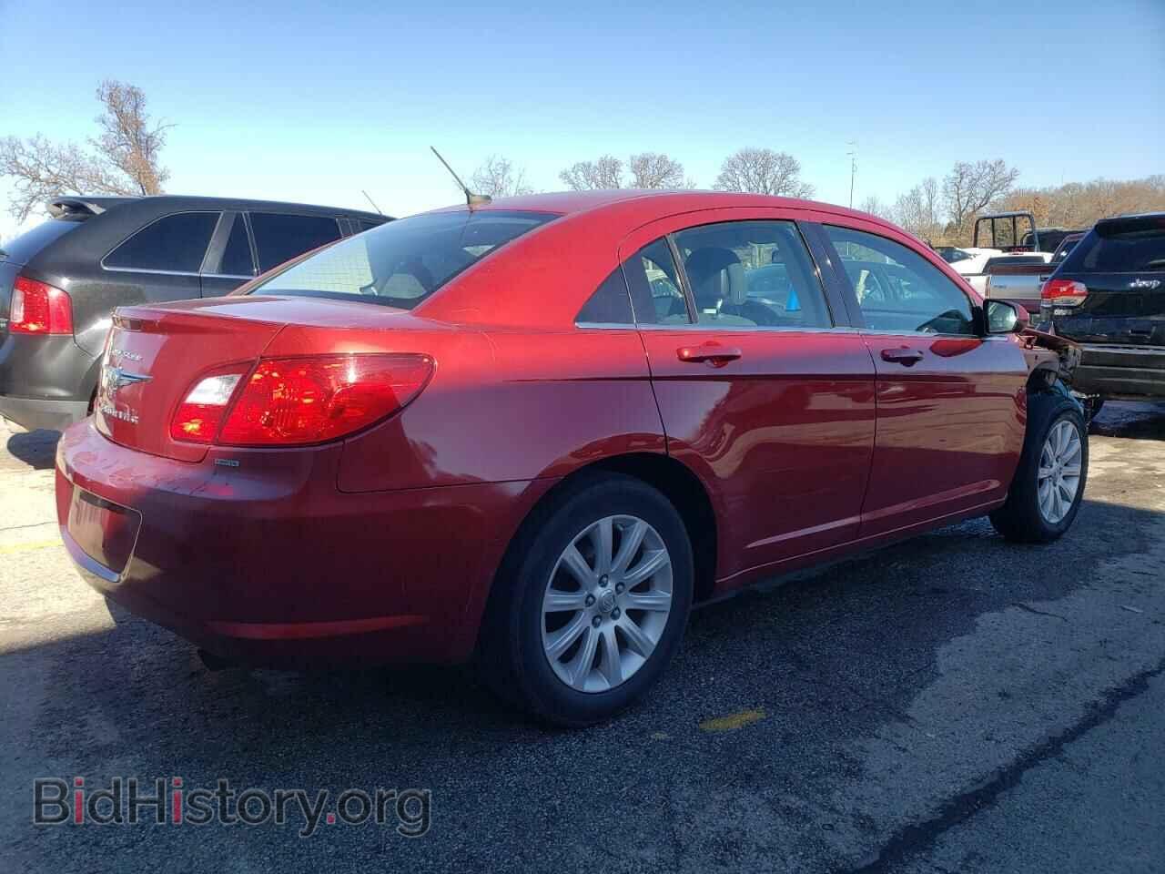 2010 CHRYSLER SEBRING - VIN: 1C3CC5FB8AN166723 - Фото 3