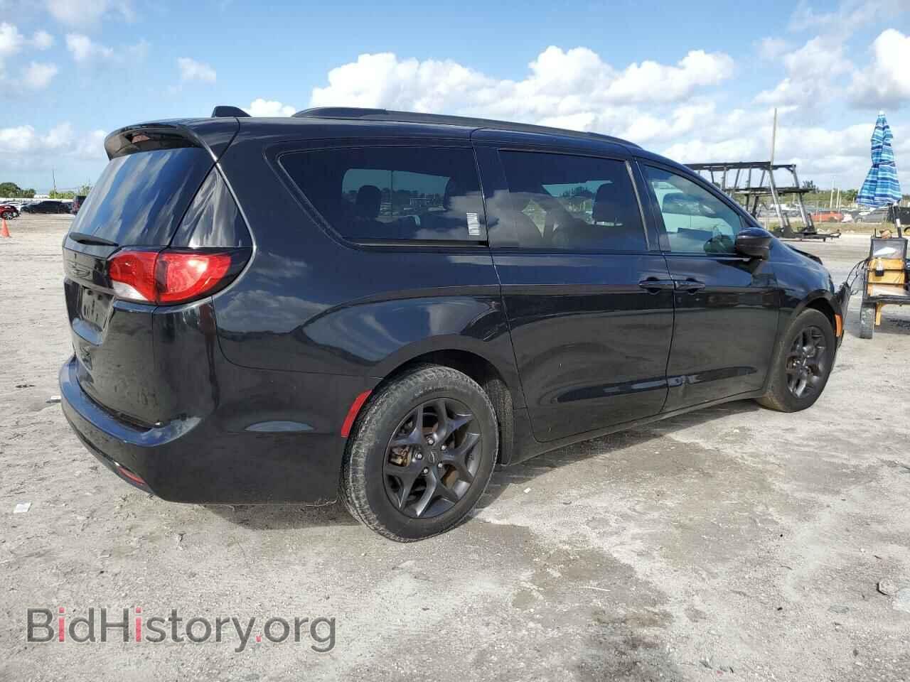 2019 CHRYSLER PACIFICA - VIN: 2C4RC1BG9KR506837 - Фото 3