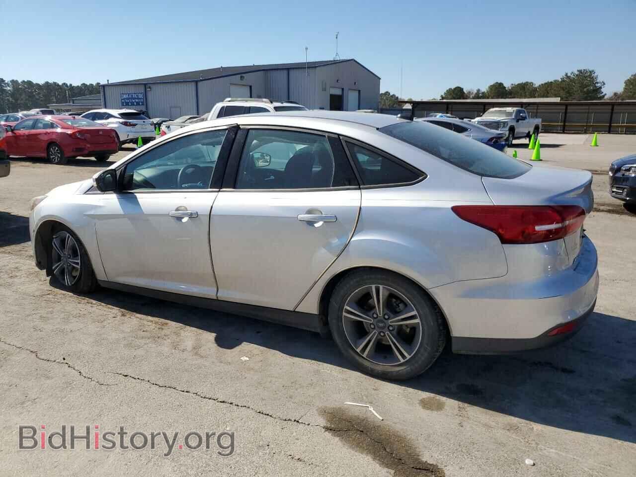 2017 FORD FOCUS - VIN: 1FADP3FE6HL293601 - Фото 2
