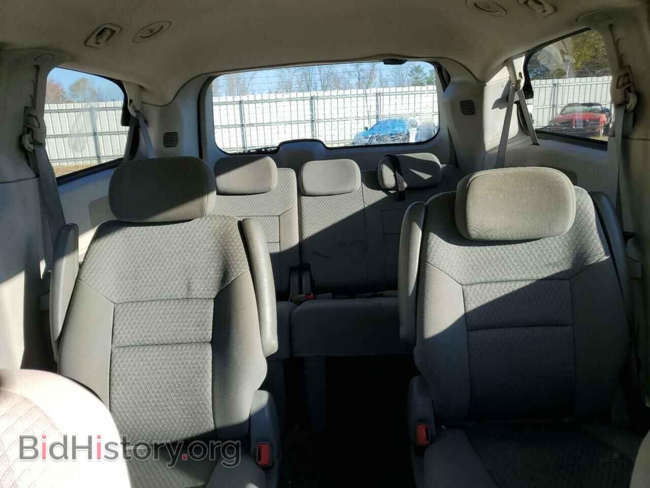 2009 CHRYSLER MINIVAN - VIN: 2A8HR44E79R670081 - Фото 10