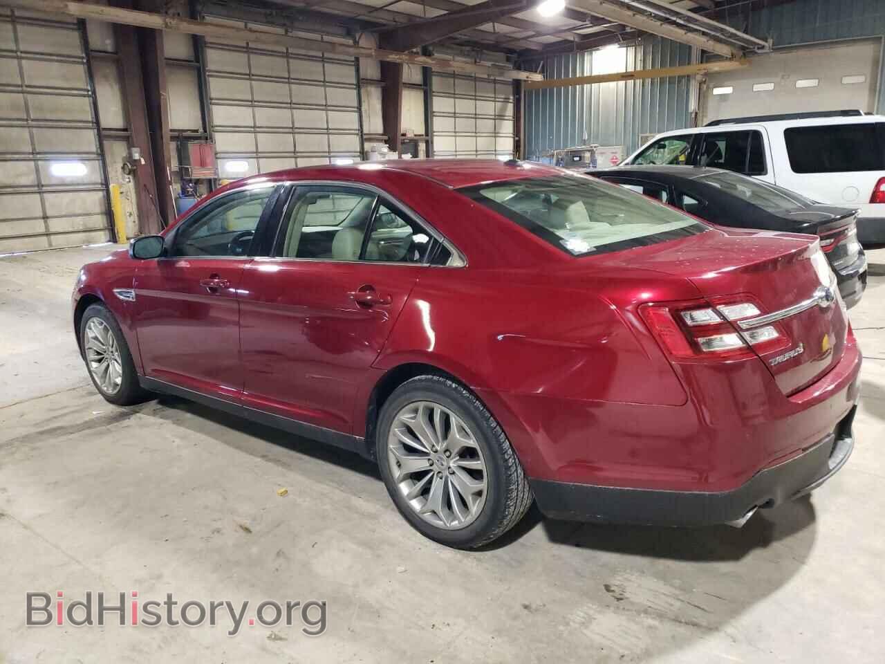 2013 FORD TAURUS - VIN: 1FAHP2F81DG217115 - Фото 2