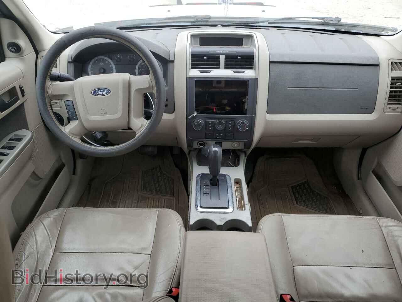 2011 FORD ESCAPE - VIN: 1FMCU9DG9BKB31038 - Фото 8