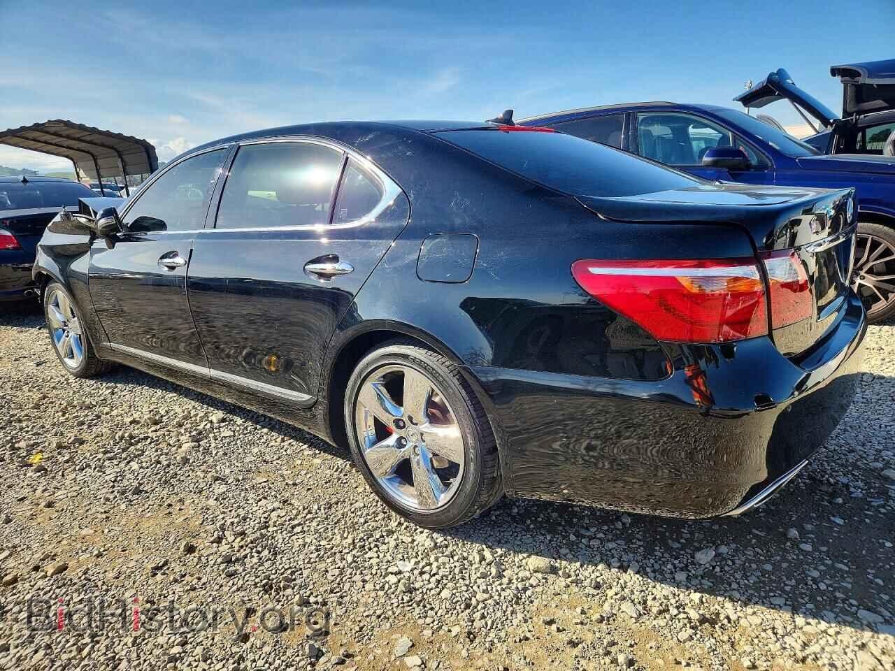 2012 LEXUS LS460 - VIN: JTHGL5EF9C5045492 - Photo 2