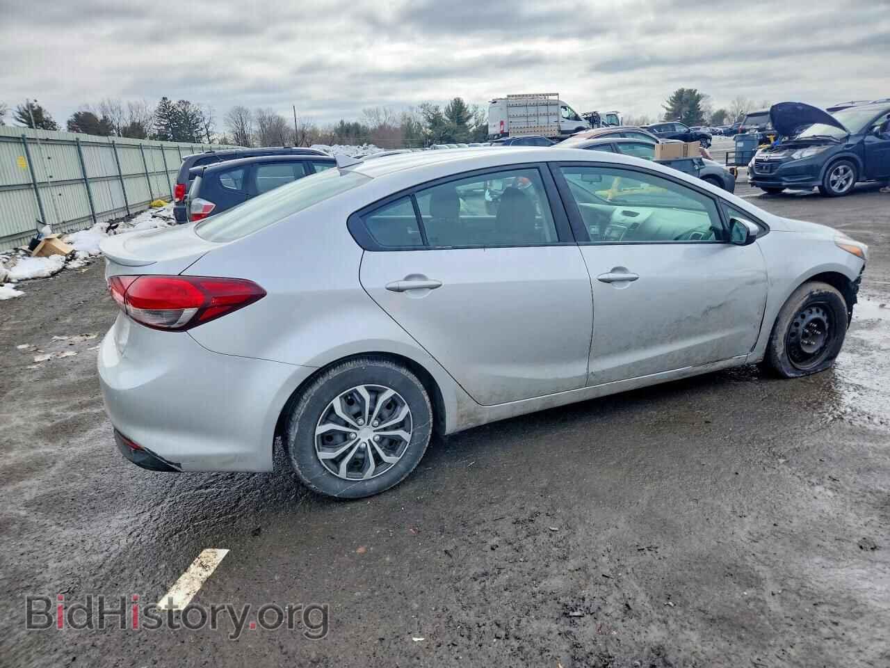 2017 KIA FORTE - VIN: 3KPFK4A73HE113726 - Фото 3