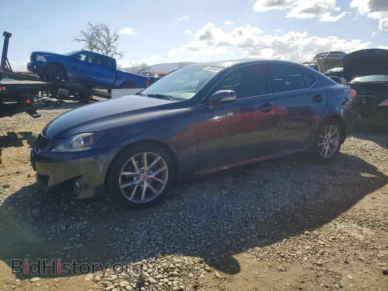 Фотография JTHBF5C20B5142564 - LEXUS IS 2011