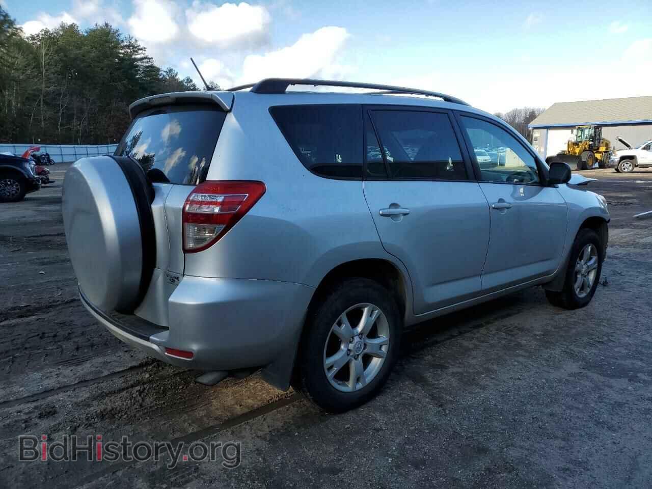 2011 TOYOTA RAV4 - VIN: 2T3BF4DV3BW104792 - Photo 3