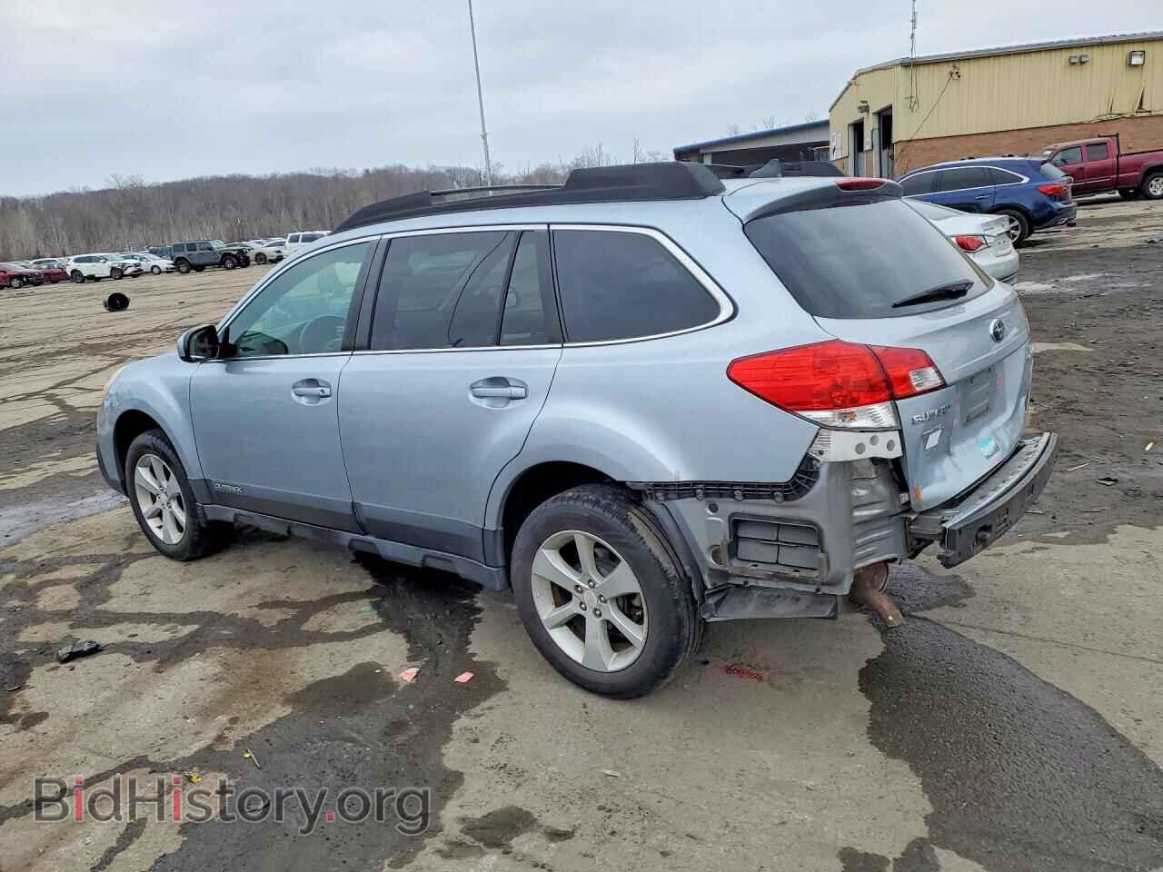 2014 SUBARU OUTBACK - VIN: 4S4BRBCC4E3302392 - Photo 2