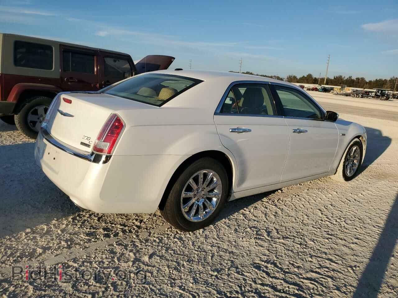 2013 CHRYSLER 300 - VIN: 2C3CCAEGXDH577611 - Фото 3
