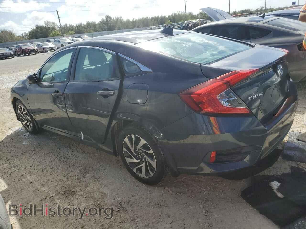 2018 HONDA CIVIC - VIN: 2HGFC2F72JH573076 - Фото 2