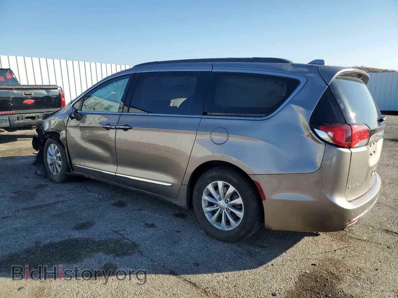 2017 CHRYSLER PACIFICA - VIN: 2C4RC1BG6HR653836 - Photo 2