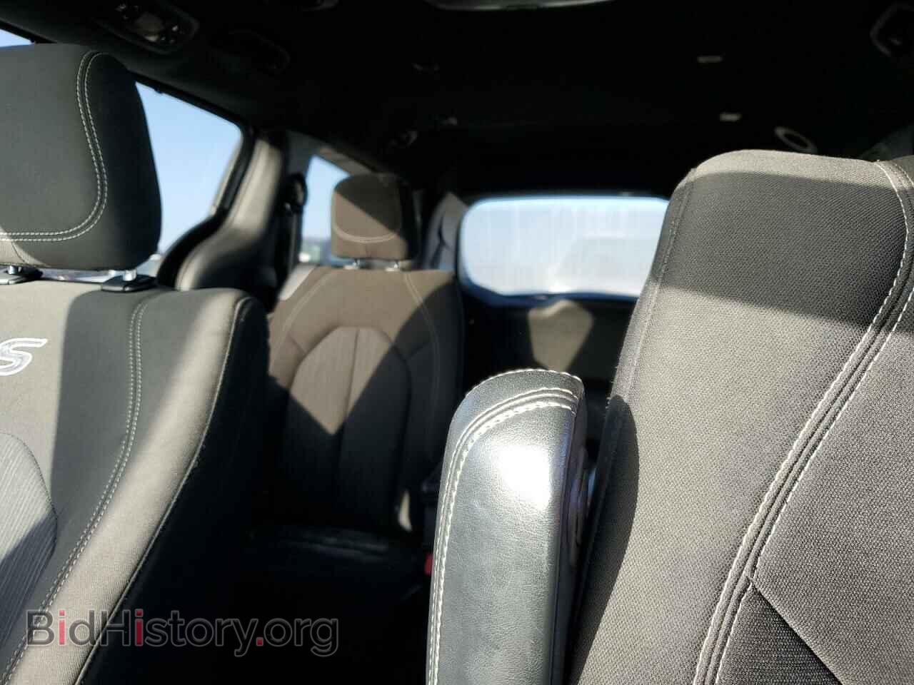 2020 CHRYSLER PACIFICA - VIN: 2C4RC1FG1LR150265 - Photo 10
