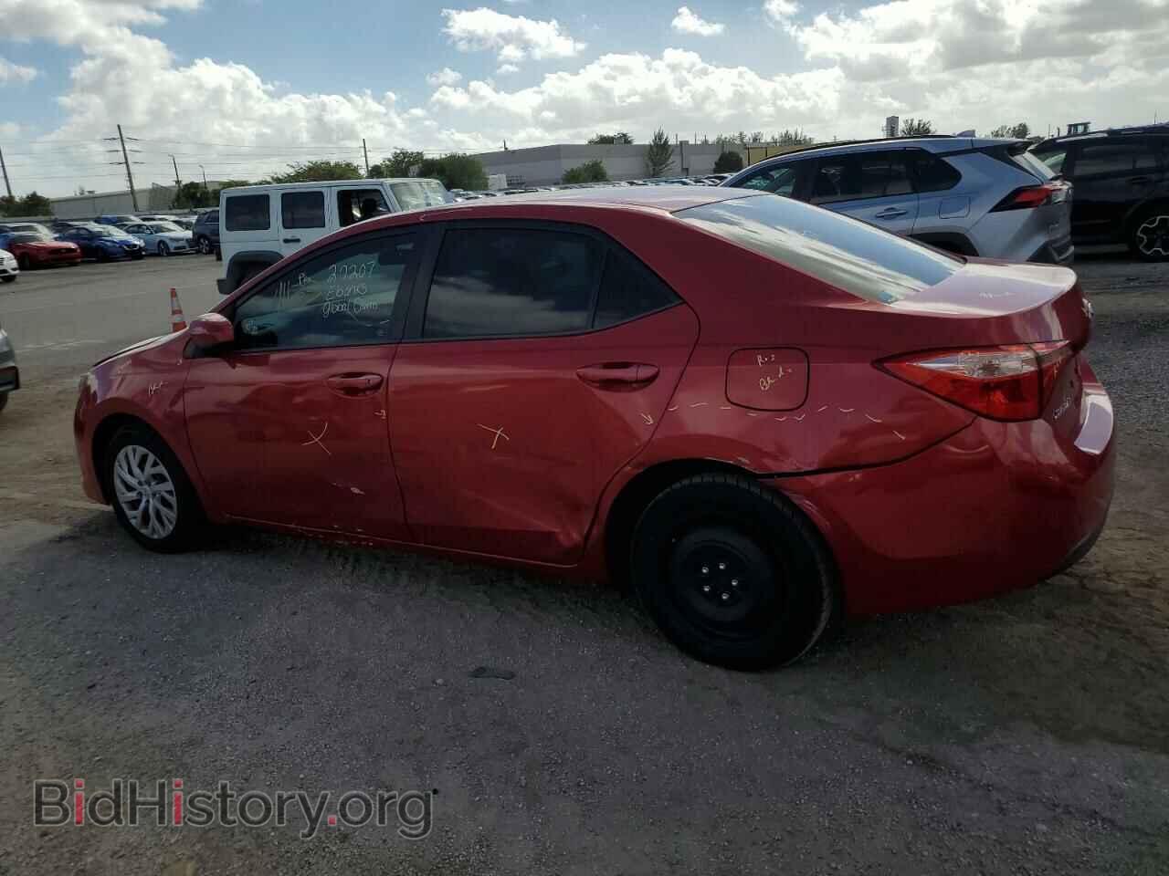 2017 TOYOTA COROLLA - VIN: 5YFBURHE4HP677300 - Фото 2