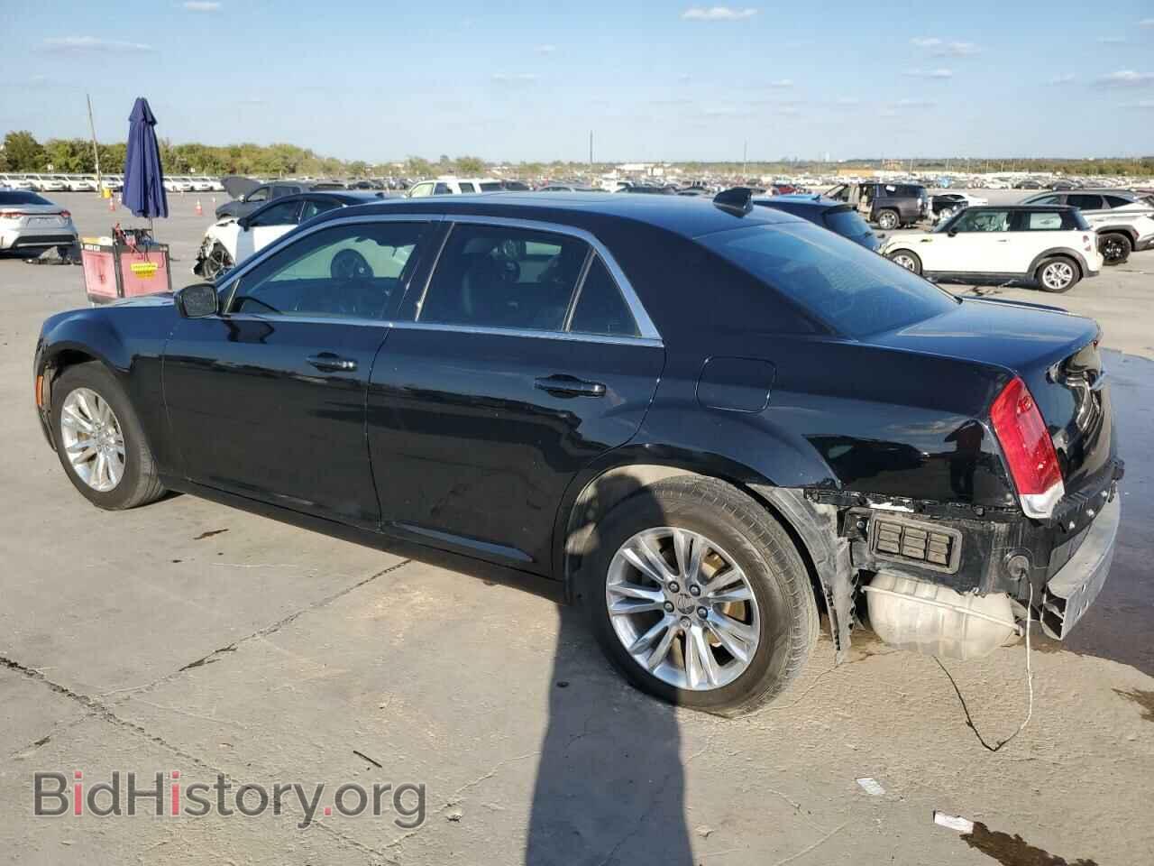 2016 CHRYSLER 300 - VIN: 2C3CCAAG5GH349106 - Фото 2