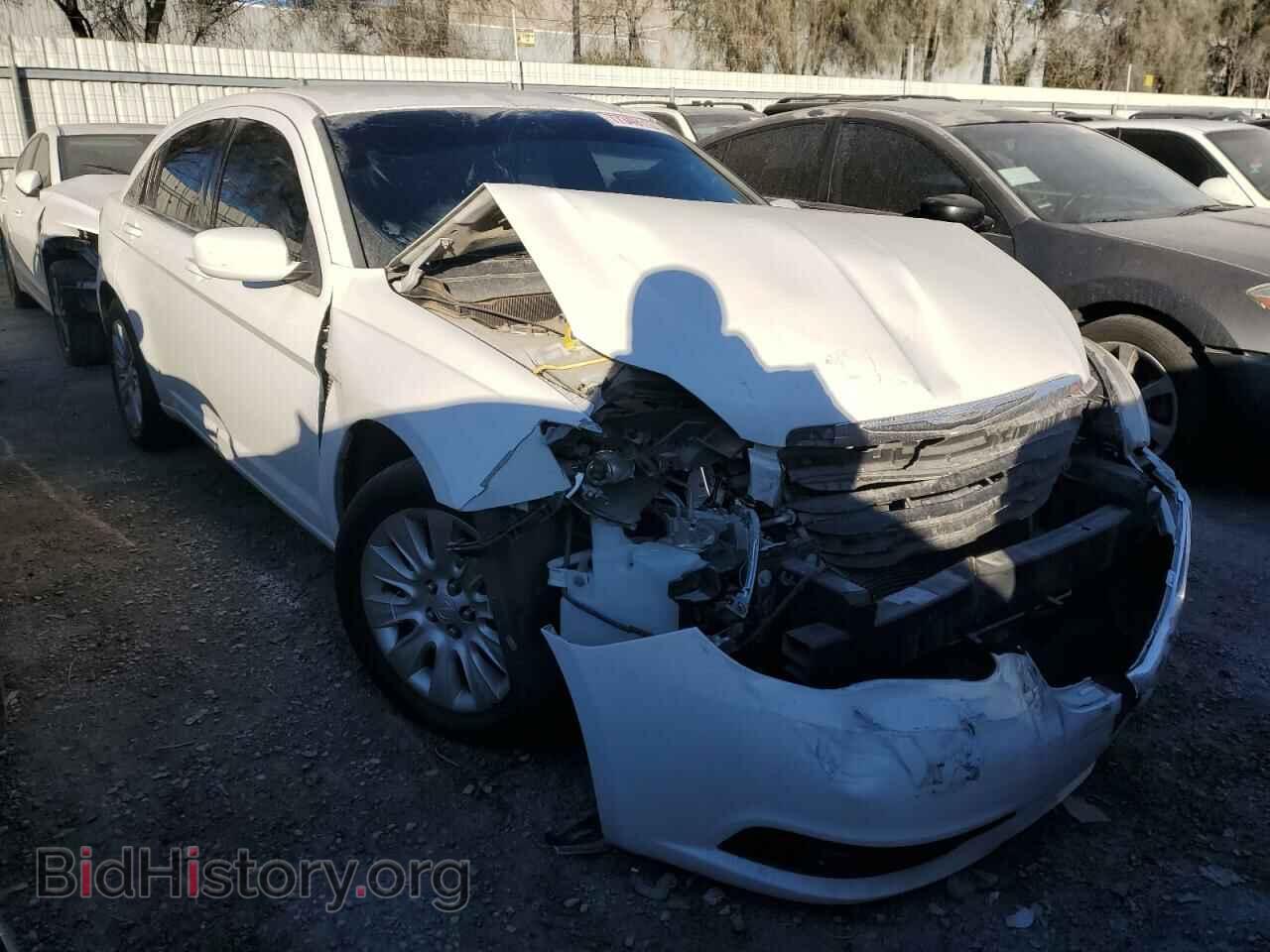 2013 CHRYSLER 200 - VIN: 1C3CCBAB4DN606494 - Фото 4