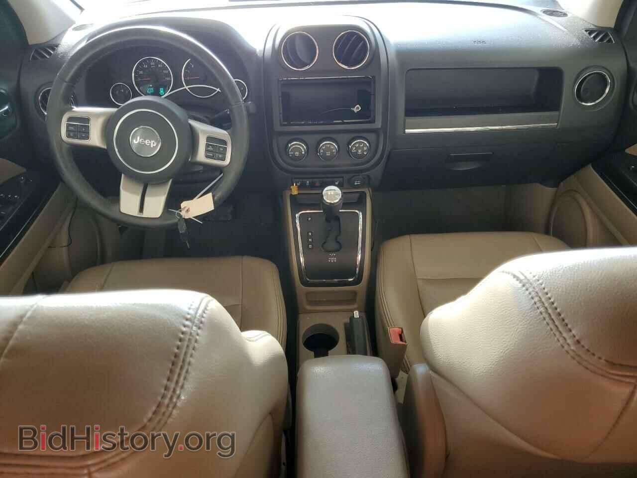 2011 JEEP COMPASS - VIN: 1J4NT5FB9BD224943 - Photo 8