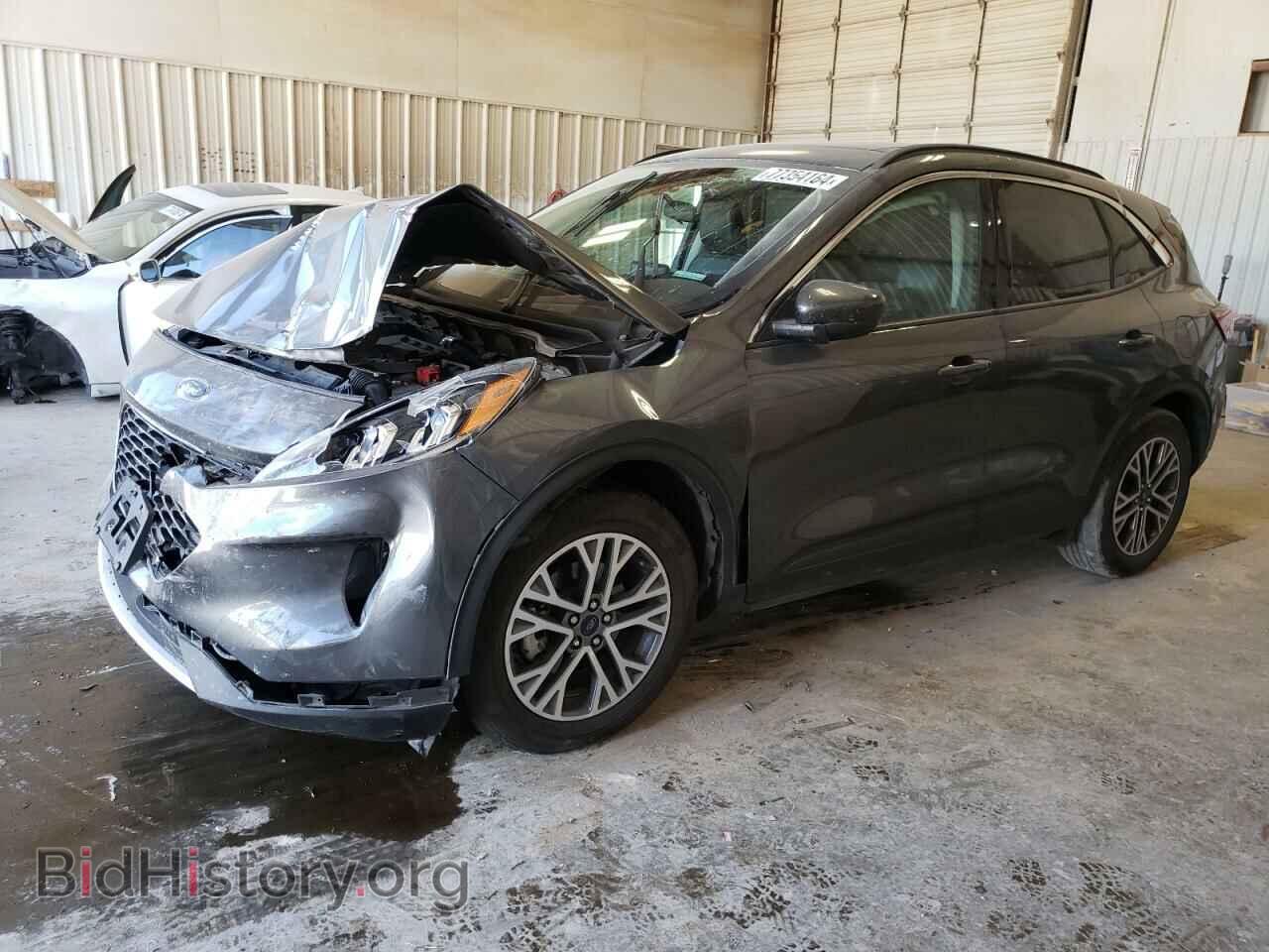 Photo 1FMCU0H63LUA76167 - FORD ESCAPE 2020