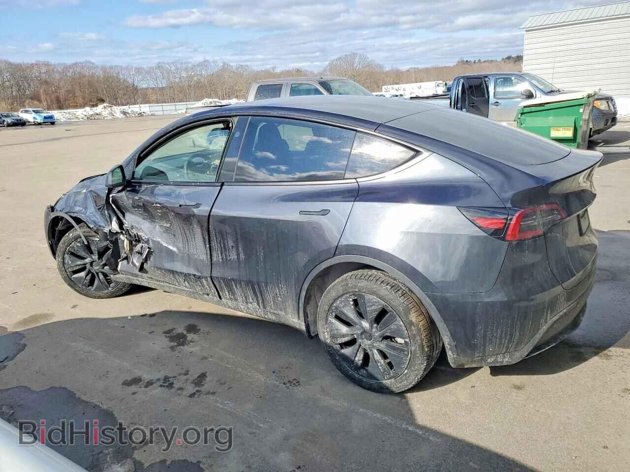 2025 TESLA MODEL Y - VIN: 7SAYGDED1SF231787 - Фото 2