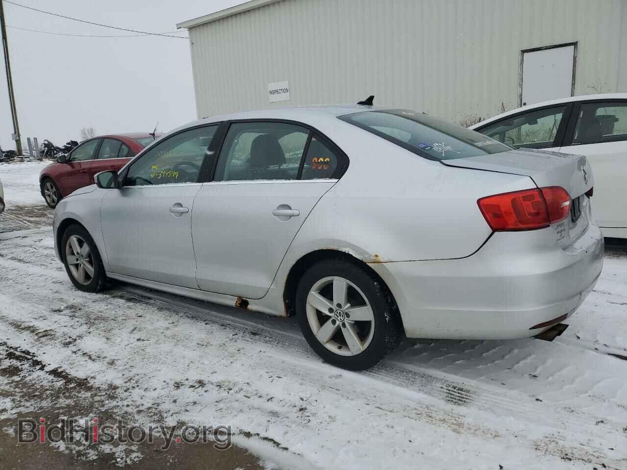 2014 VOLKSWAGEN JETTA - VIN: 3VWLL7AJ2EM399547 - Photo 2