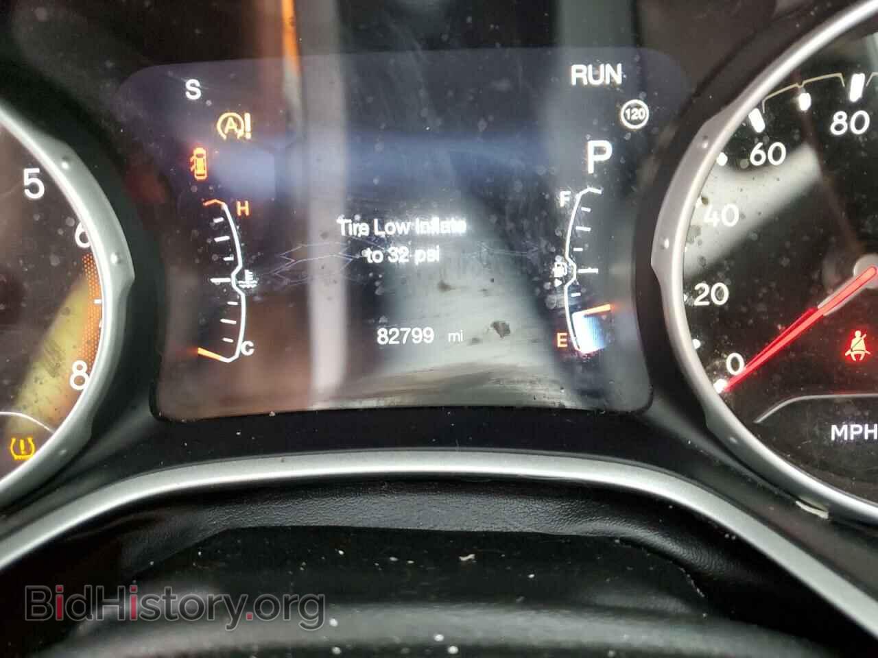 2018 JEEP COMPASS - VIN: 3C4NJCAB8JT233133 - Фото 9