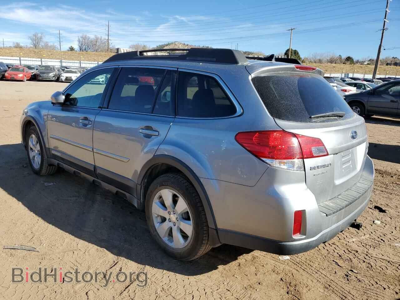 2011 SUBARU OUTBACK - VIN: 4S4BRBHC8B3396586 - Photo 2