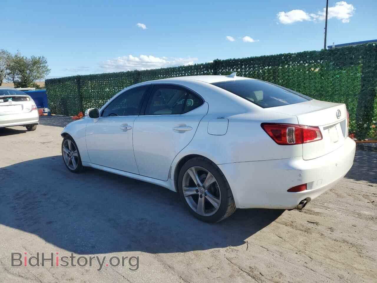 2011 LEXUS IS - VIN: JTHBF5C25B5143760 - Фото 2