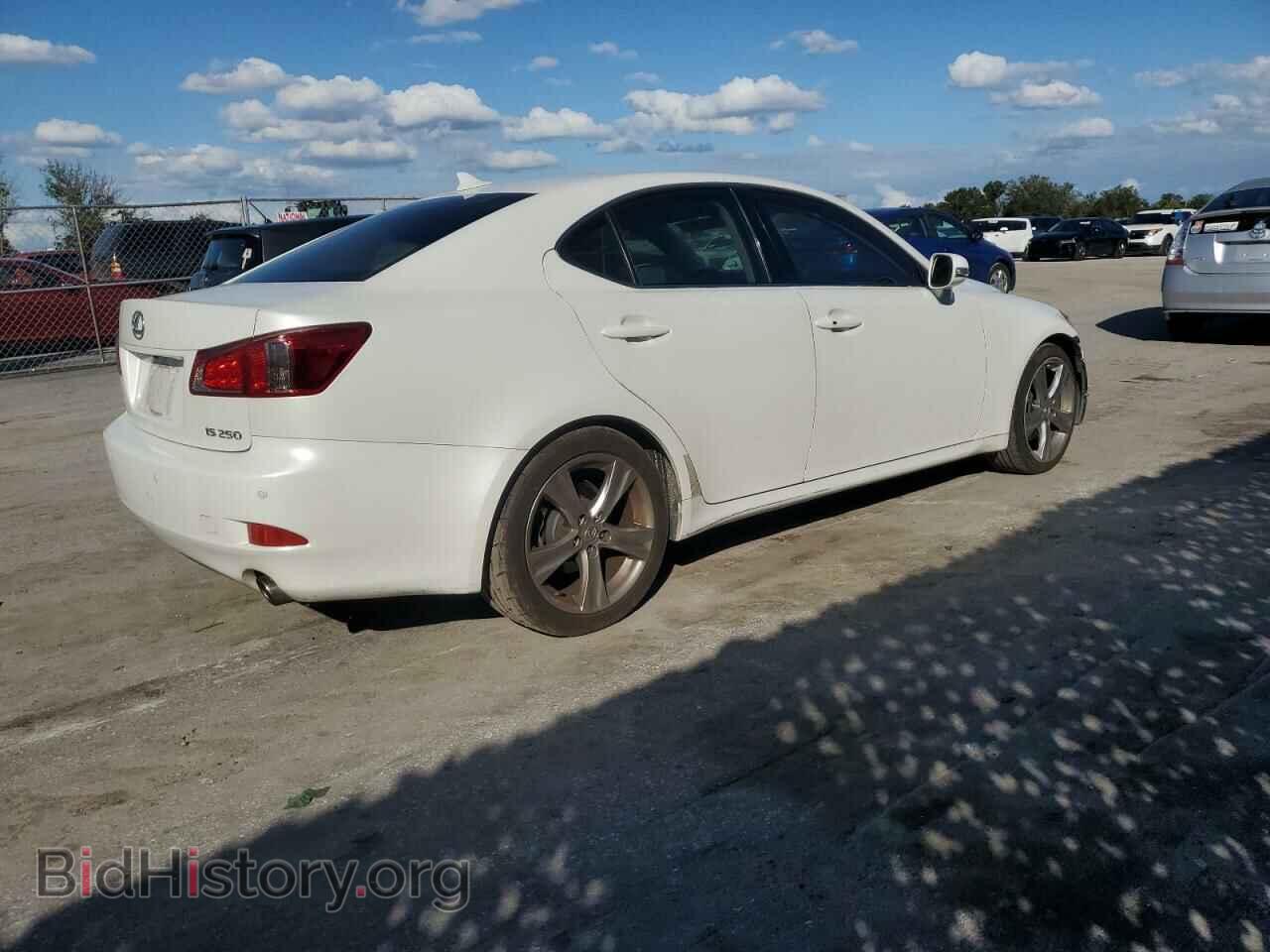 2011 LEXUS IS - VIN: JTHBF5C25B5143760 - Фото 3