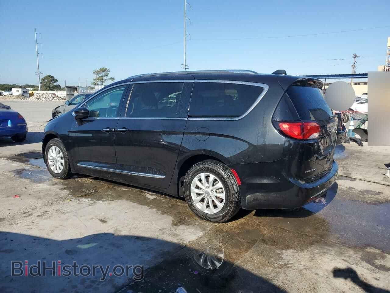 2019 CHRYSLER PACIFICA - VIN: 2C4RC1BG9KR731291 - Фото 2