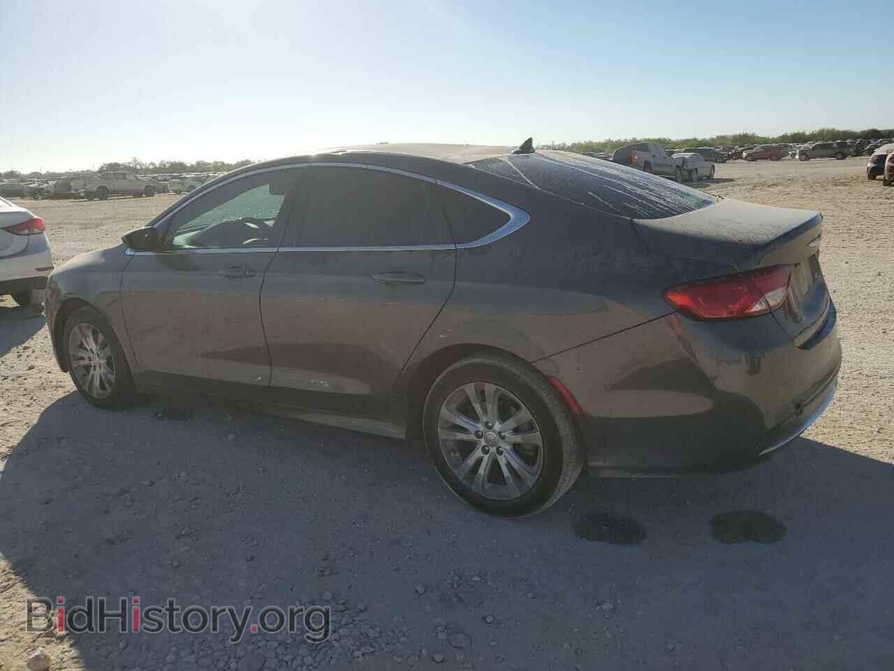 2017 CHRYSLER 200 - VIN: 1C3CCCAB5HN511812 - Фото 2
