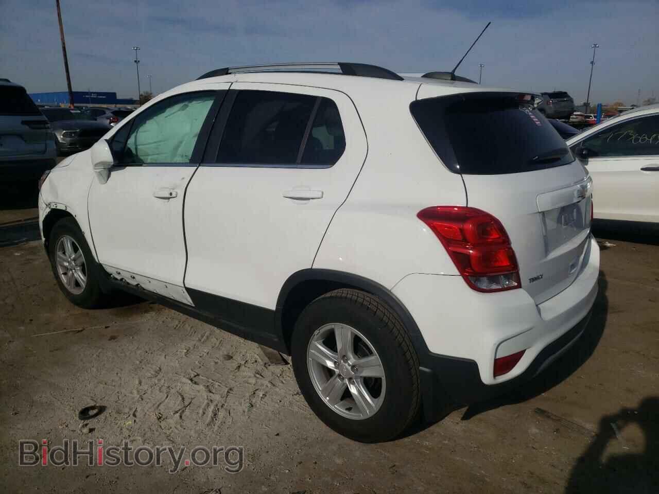 2020 CHEVROLET TRAX - VIN: 3GNCJLSB6LL205864 - Фото 2