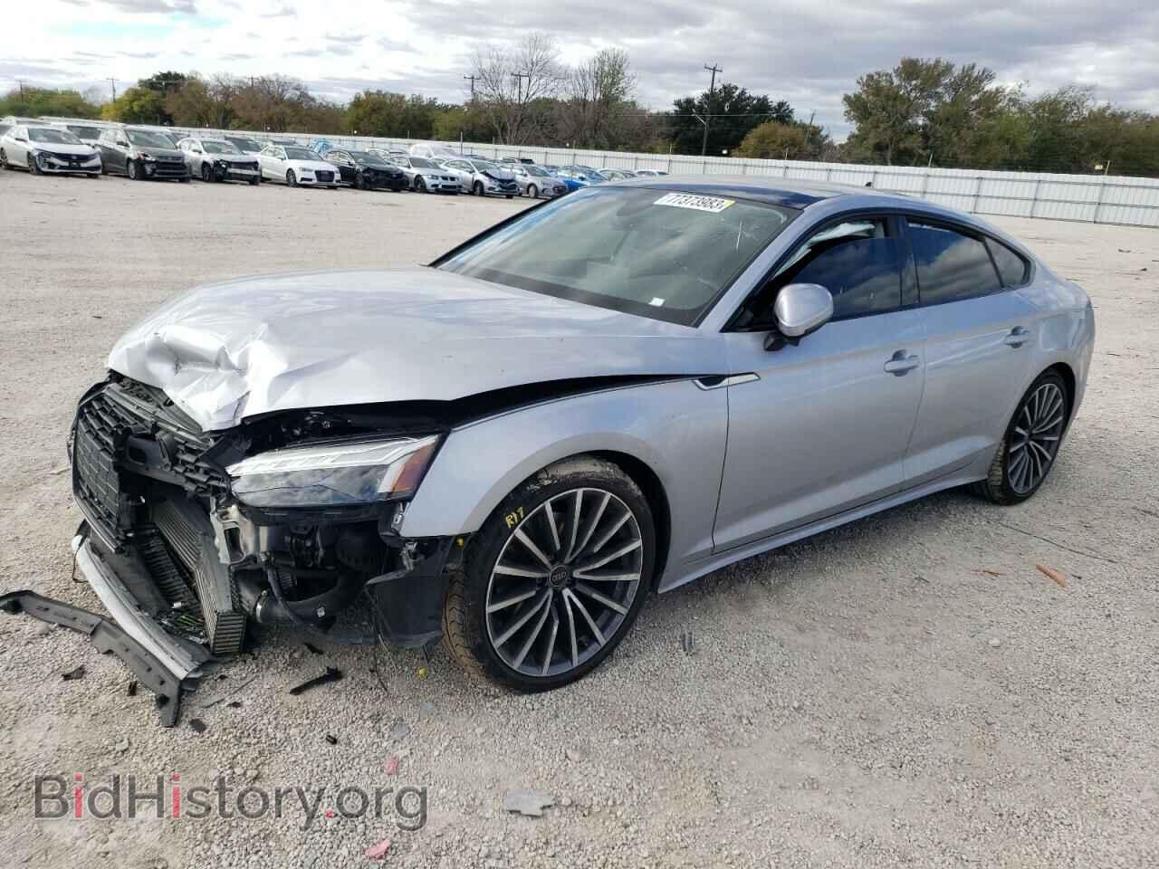 Фотография WAUCBCF52NA023970 - AUDI A5 2022