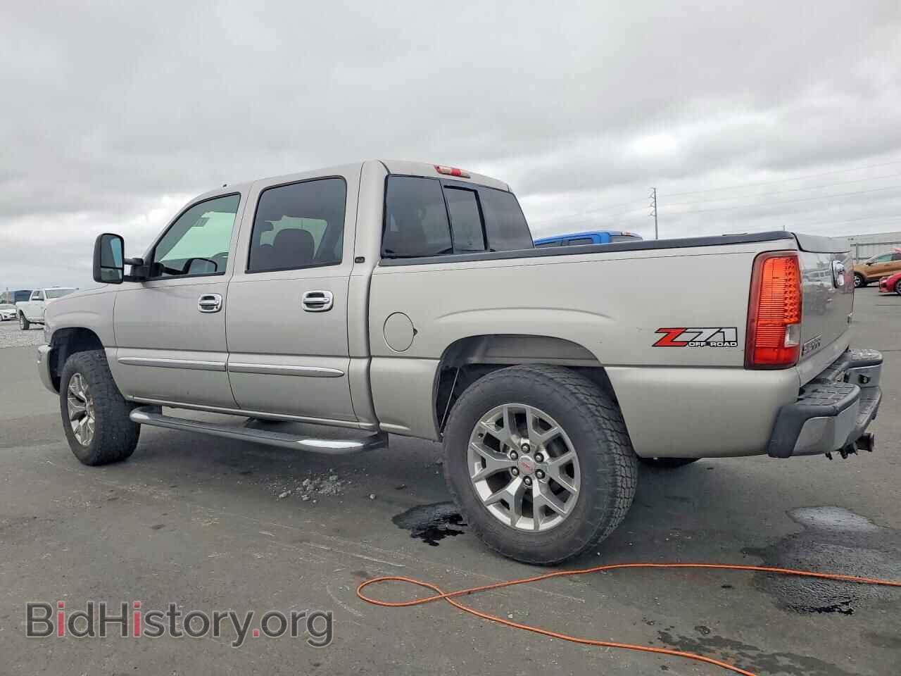2006 GMC SIERRA - VIN: 2GTEK13T061124004 - Фото 2