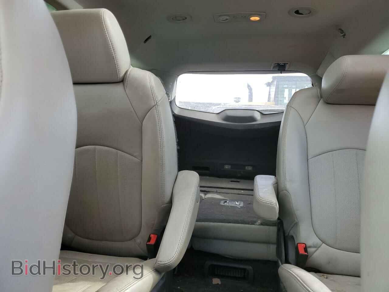 2011 CHEVROLET TRAVERSE - VIN: 1GNKVLED2BJ403120 - Фото 10