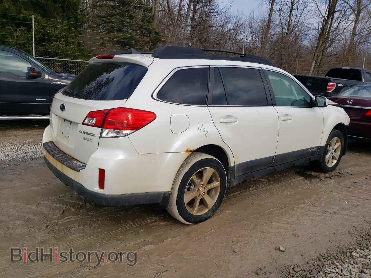 2014 SUBARU LEGACY - VIN: 4S4BRBLC8E3243847 - Фото 3
