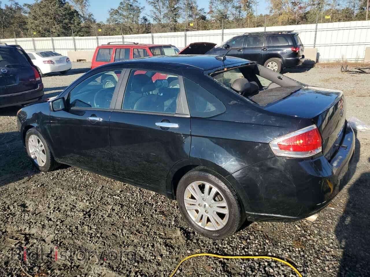 2011 FORD FOCUS - VIN: 1FAHP3HN1BW109718 - Фото 2