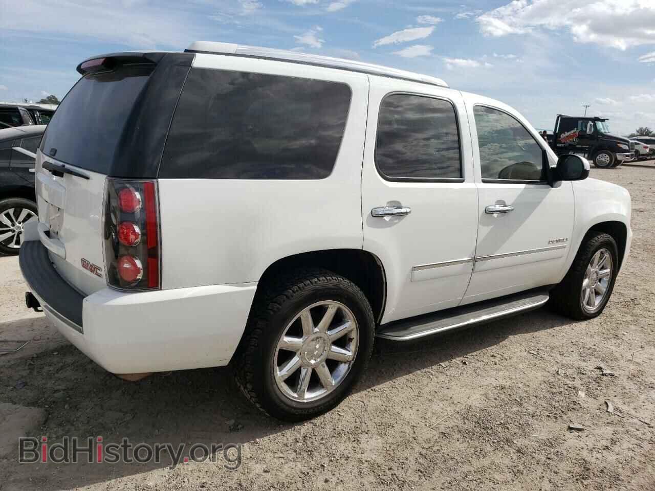 2010 GMC YUKON - VIN: 1GKUCEEF2AR113548 - Фото 3