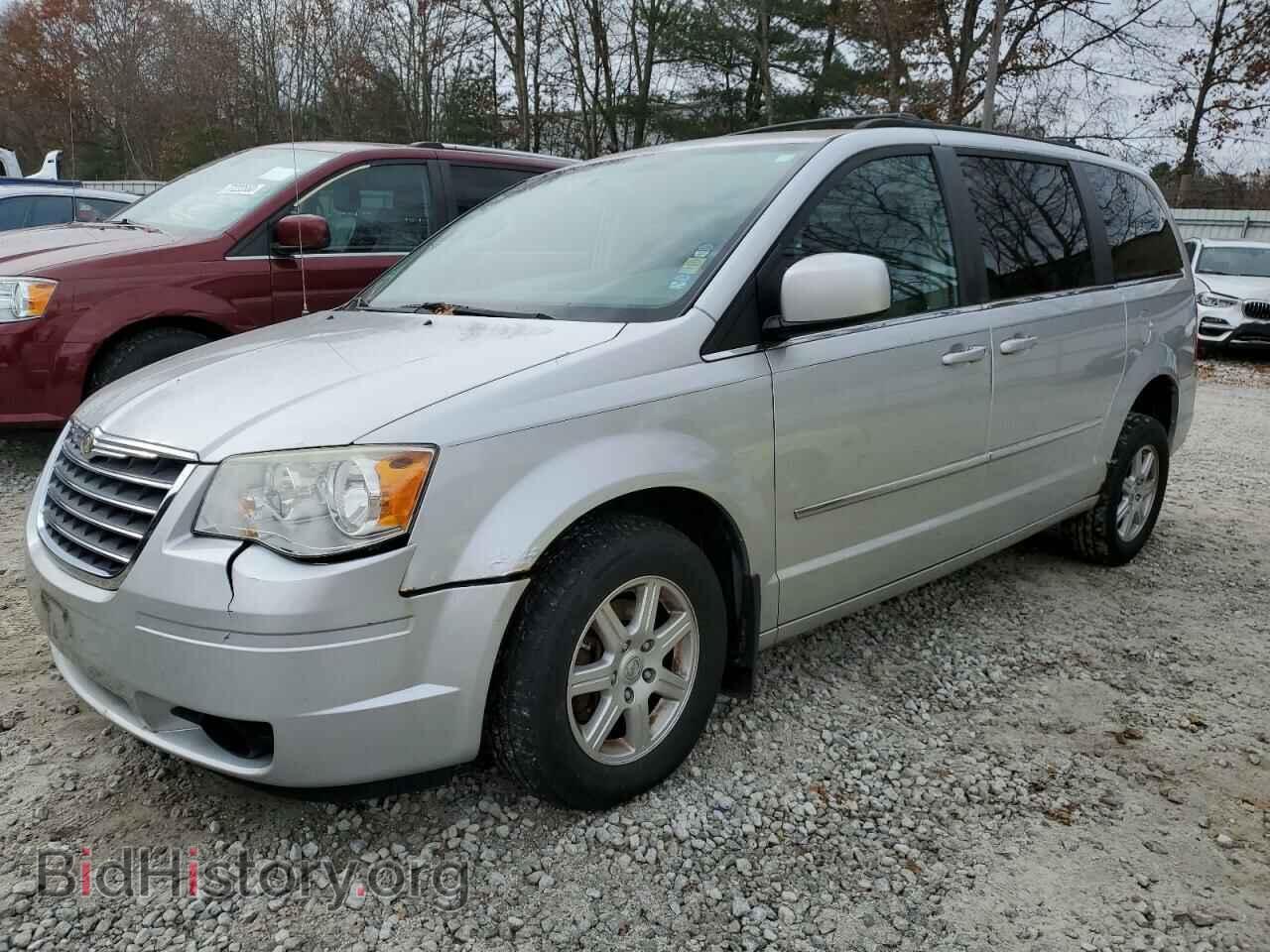 Photo 2A4RR5D14AR110323 - CHRYSLER MINIVAN 2010