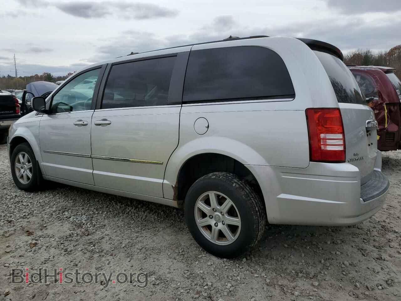 2010 CHRYSLER MINIVAN - VIN: 2A4RR5D14AR110323 - Фото 2