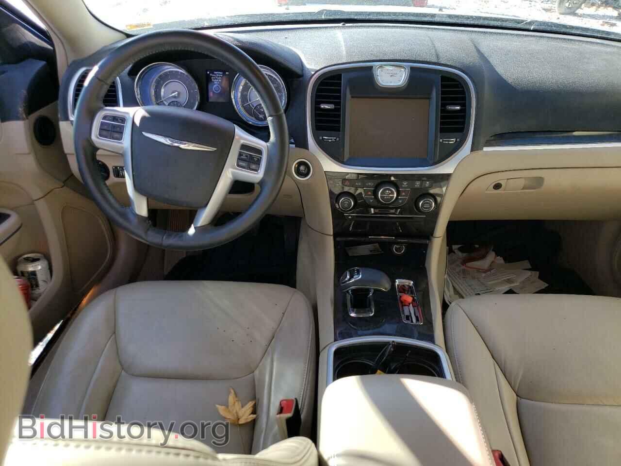 2014 CHRYSLER 300 - VIN: 2C3CCAAG3EH260177 - Фото 8
