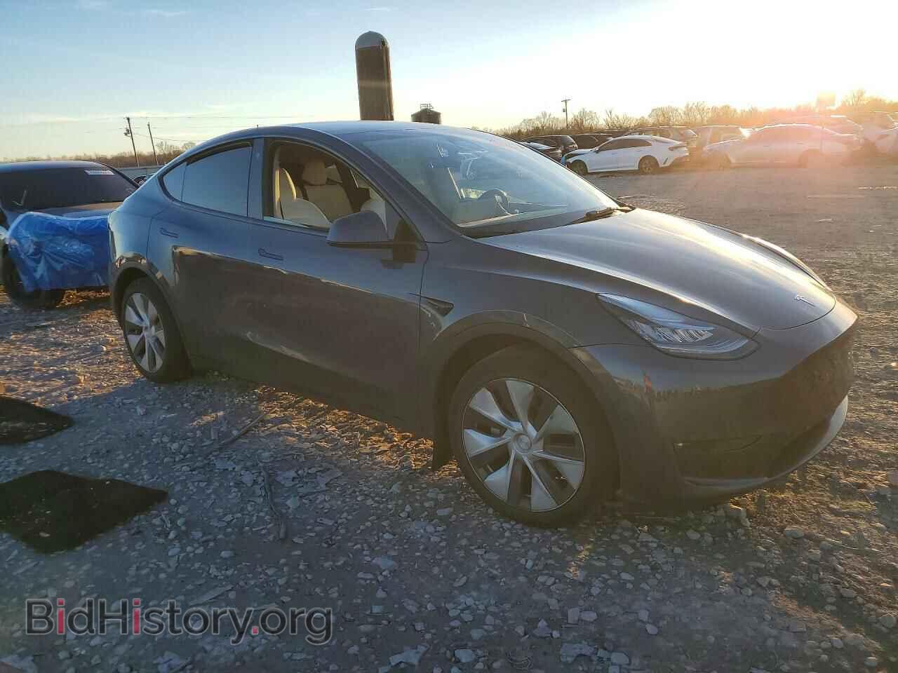 2022 TESLA MODEL Y - VIN: 7SAYGAEE8NF469390 - Фото 4